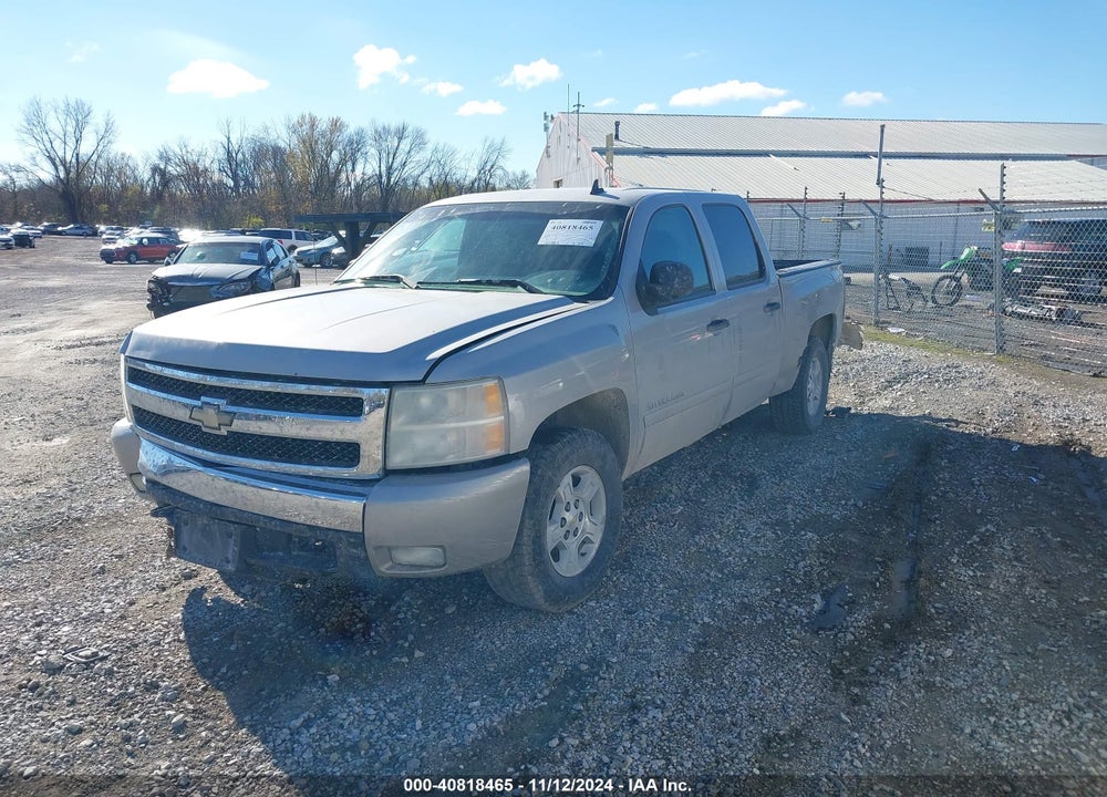 2007 CHEVROLET SILVERADO 1500 LT2 VIN: 2GCEC13J071614715