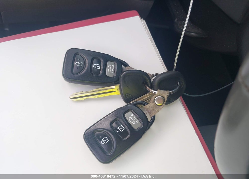 2015 HYUNDAI ELANTRA SE VIN: 5NPDH4AE3FH615035