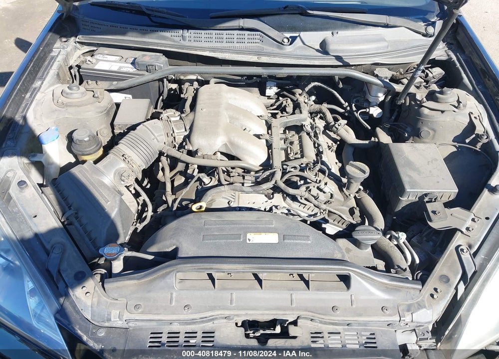 2010 HYUNDAI GENESIS 3.8 GRAND TOURING VIN: KMHHU6KH8AU019771