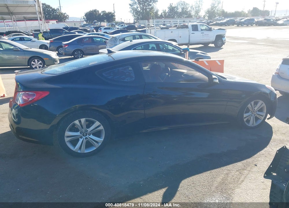 2010 HYUNDAI GENESIS 3.8 GRAND TOURING VIN: KMHHU6KH8AU019771