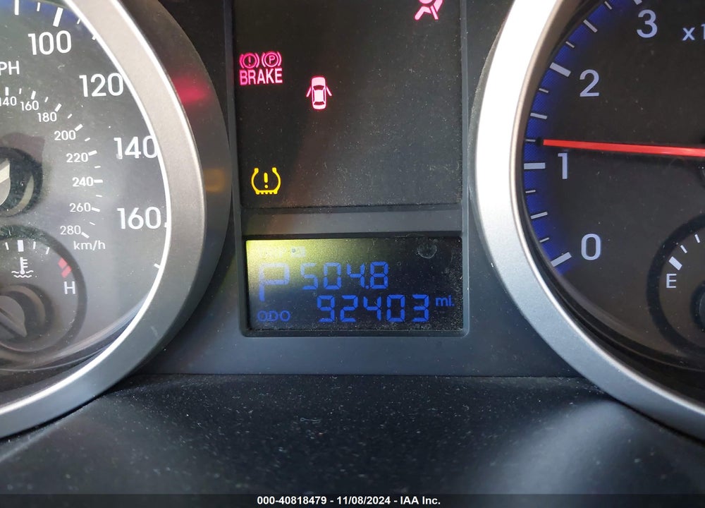 2010 HYUNDAI GENESIS 3.8 GRAND TOURING VIN: KMHHU6KH8AU019771