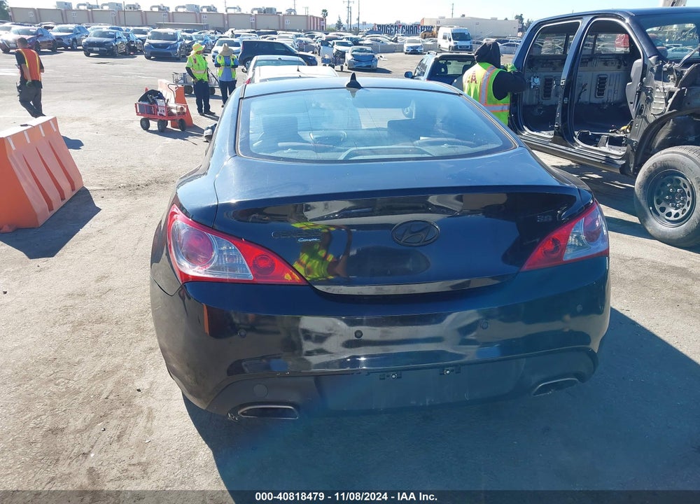 2010 HYUNDAI GENESIS 3.8 GRAND TOURING VIN: KMHHU6KH8AU019771
