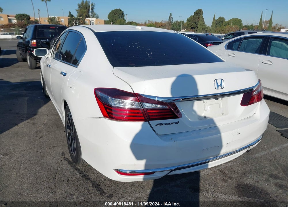 2016 HONDA ACCORD EX-L VIN: 1HGCR2F82GA065644