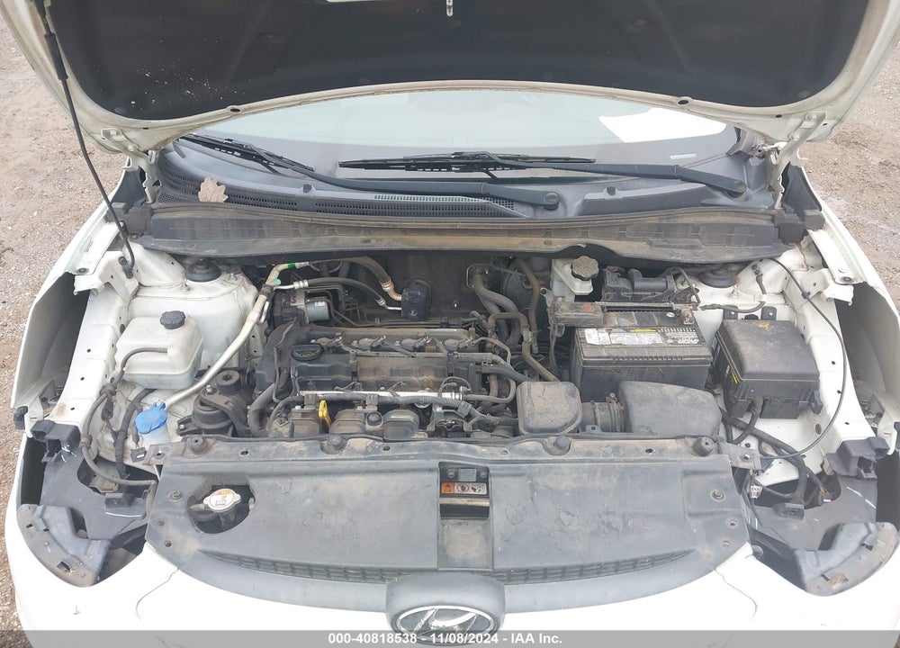 2013 HYUNDAI TUCSON GL VIN: KM8JT3AB2DU686386