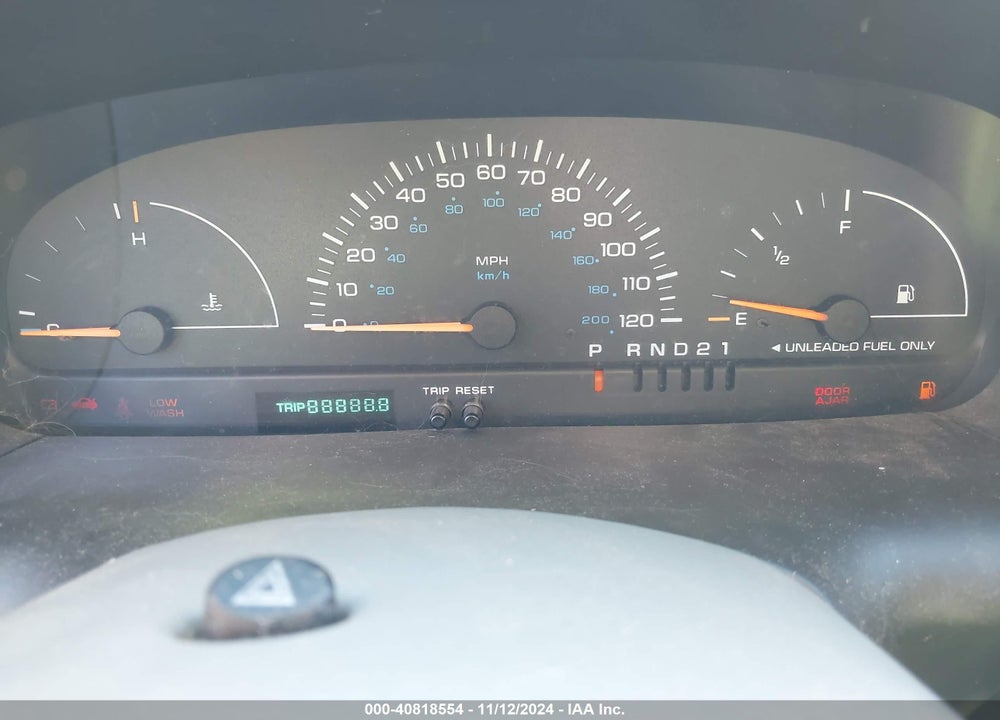 1998 DODGE CARAVAN VIN: 2B4FP25B0WR741269