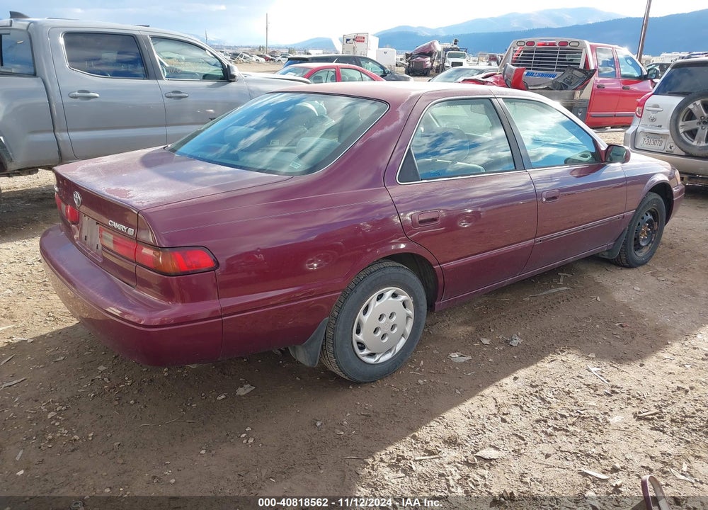 1997 TOYOTA CAMRY LE VIN: 4T1BG22K6VU093567