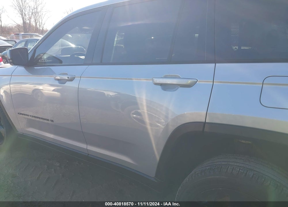2023 JEEP GRAND CHEROKEE LIMITED 4X4 VIN: 1C4RJHBG5P8766069
