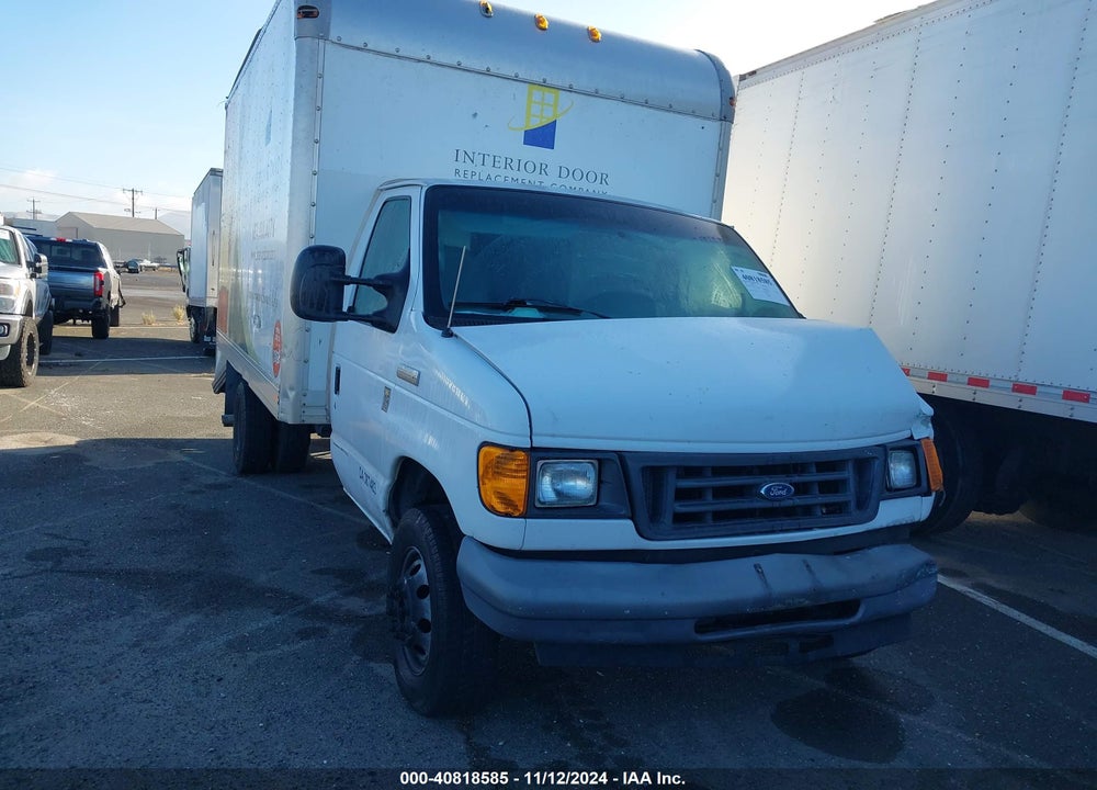 2007 FORD E-350 CUTAWAY VIN: 1FDWE35L87DA47226