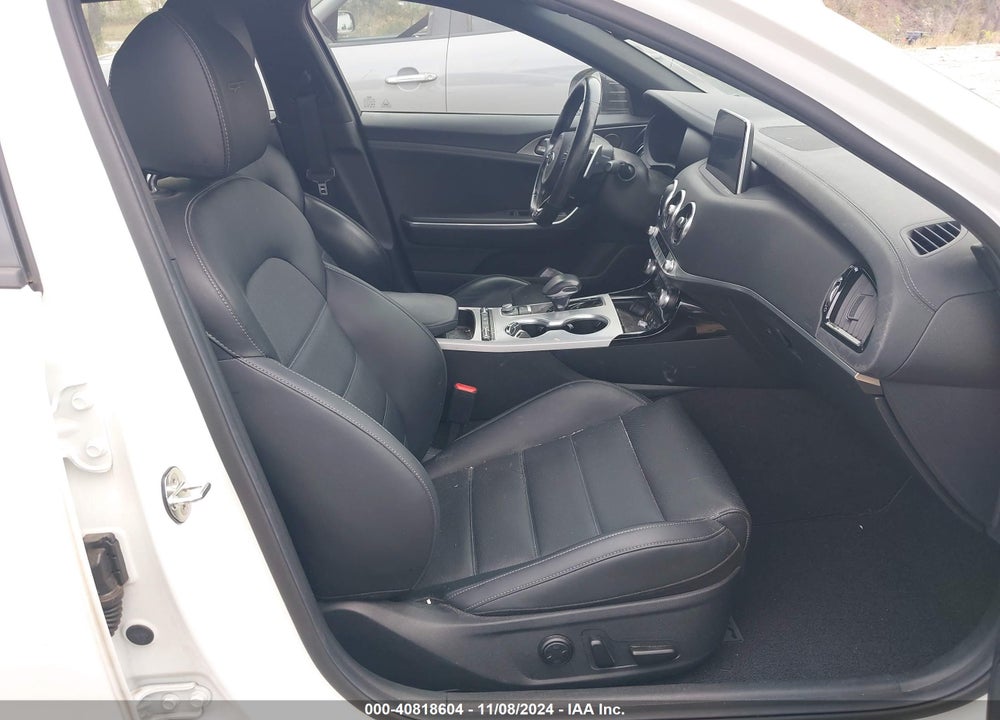 2020 KIA STINGER GT2 VIN: KNAE55LC5L6079383
