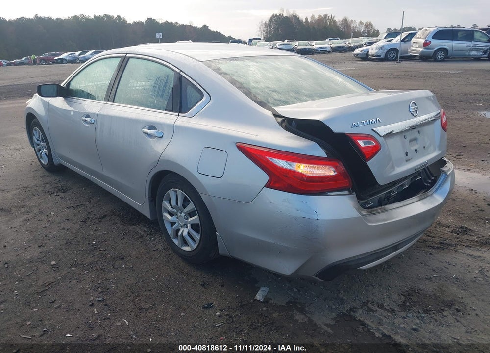 2017 NISSAN ALTIMA VIN: 1N4AL3AP4HC472775