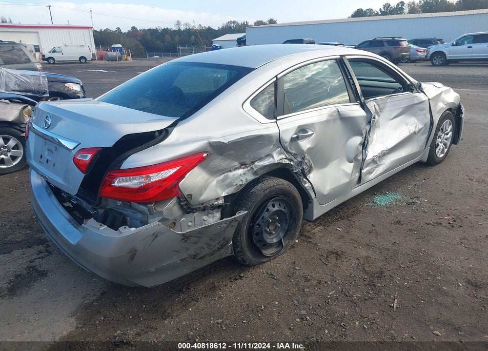 2017 NISSAN ALTIMA VIN: 1N4AL3AP4HC472775