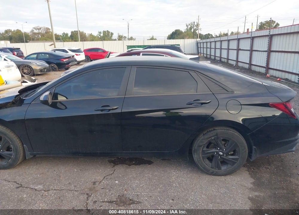 2022 HYUNDAI ELANTRA SEL VIN: 5NPLS4AG1NH074127