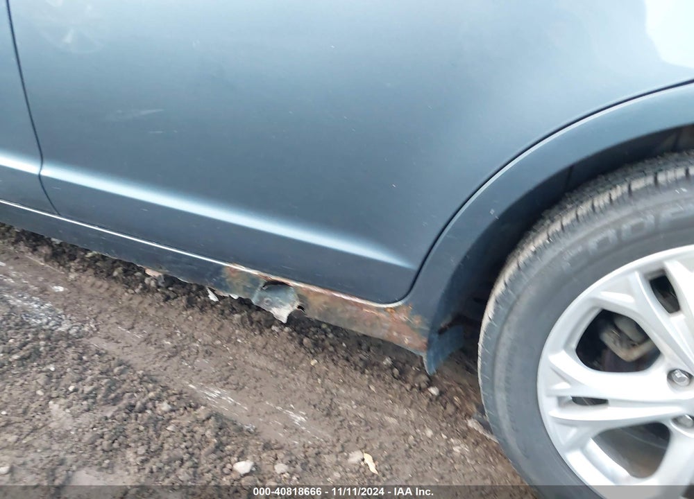 2011 FORD FUSION SE VIN: 3FAHP0HA0BR135404