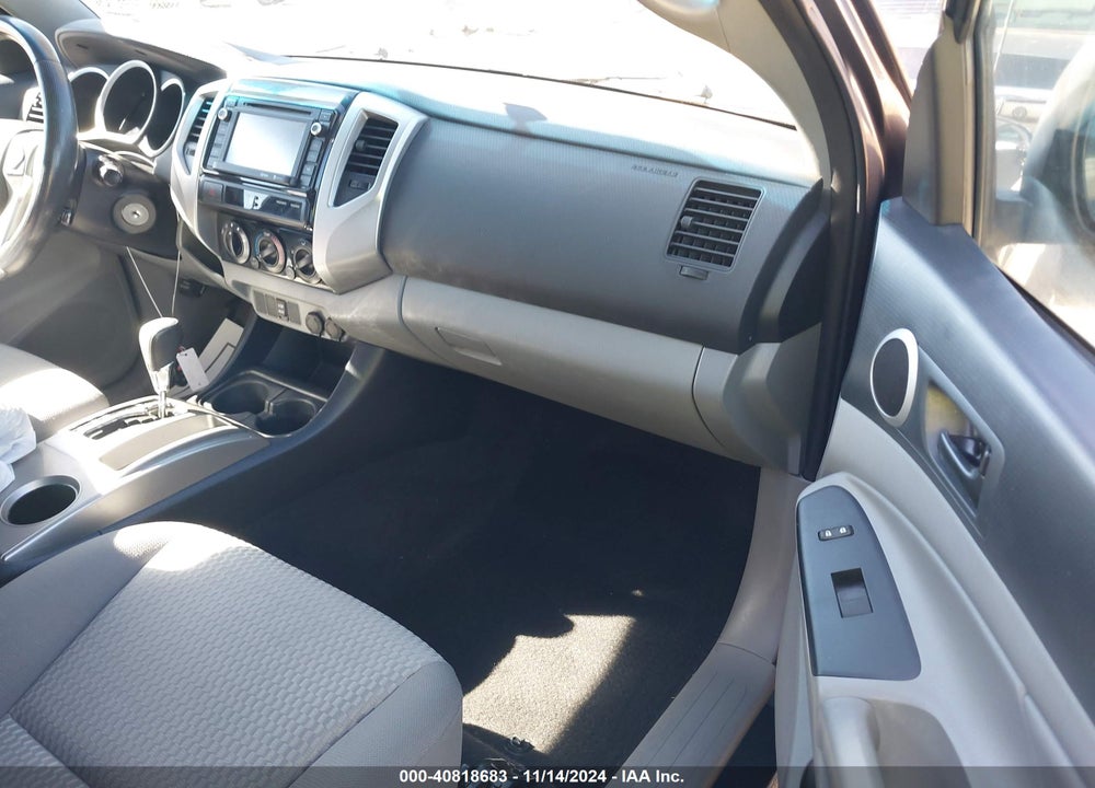 2014 TOYOTA TACOMA VIN: 5TFTX4CN2EX046015