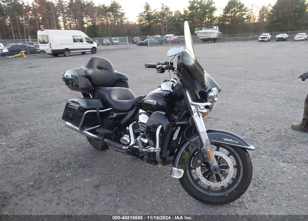2016 HARLEY-DAVIDSON FLHTCU ULTRA CLASSIC ELECTRA GLD VIN: 1HD1FCM17GB664672