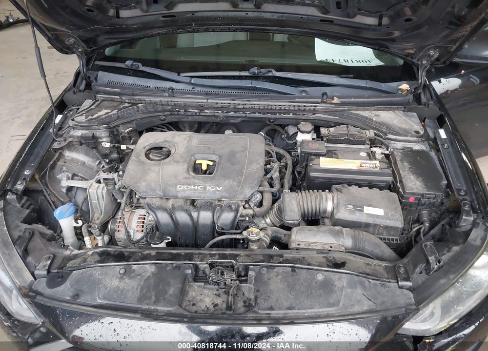 2018 HYUNDAI ELANTRA SE VIN: KMHD74LF1JU665922