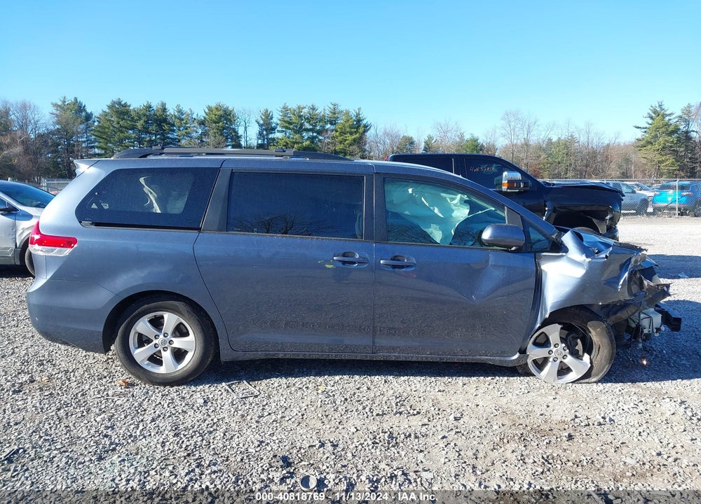 2013 TOYOTA SIENNA LE V6 8 PASSENGER VIN: 5TDKK3DC3DS398204