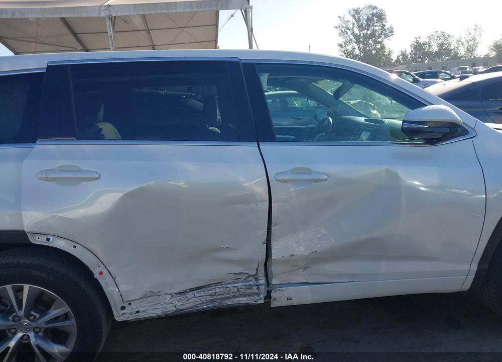 2015 TOYOTA HIGHLANDER LE PLUS VIN: 5TDZKRFHXFS072994