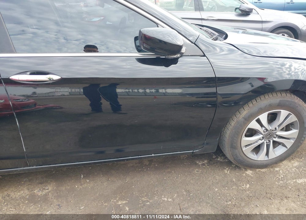 2015 HONDA ACCORD LX VIN: 1HGCR2F39FA132761