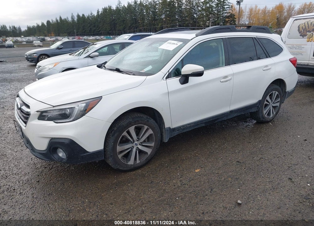 2018 SUBARU OUTBACK 2.5I LIMITED VIN: 4S4BSANC0J3329899