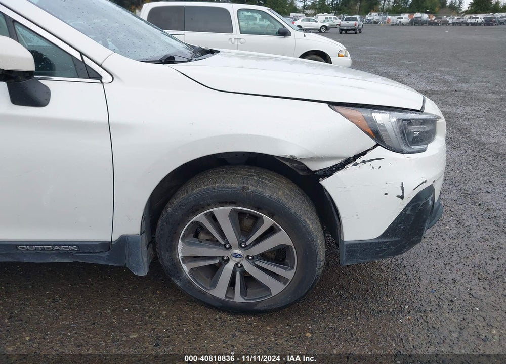 2018 SUBARU OUTBACK 2.5I LIMITED VIN: 4S4BSANC0J3329899