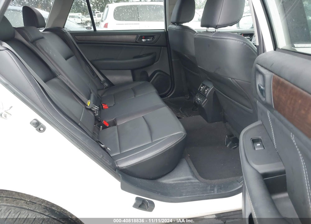 2018 SUBARU OUTBACK 2.5I LIMITED VIN: 4S4BSANC0J3329899