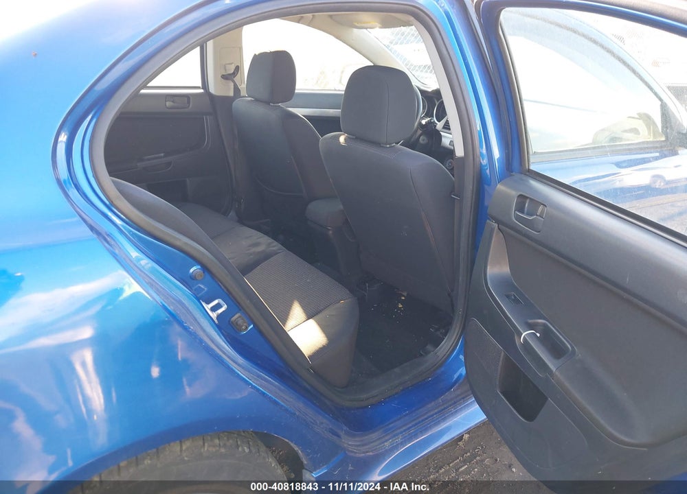 2011 MITSUBISHI LANCER ES VIN: JA32U2FU1BU000425