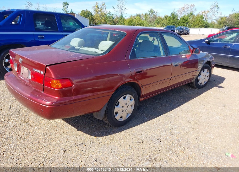 2001 TOYOTA CAMRY CE VIN: 4T1BG22K11U871428