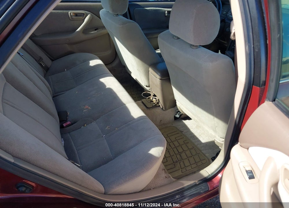 2001 TOYOTA CAMRY CE VIN: 4T1BG22K11U871428