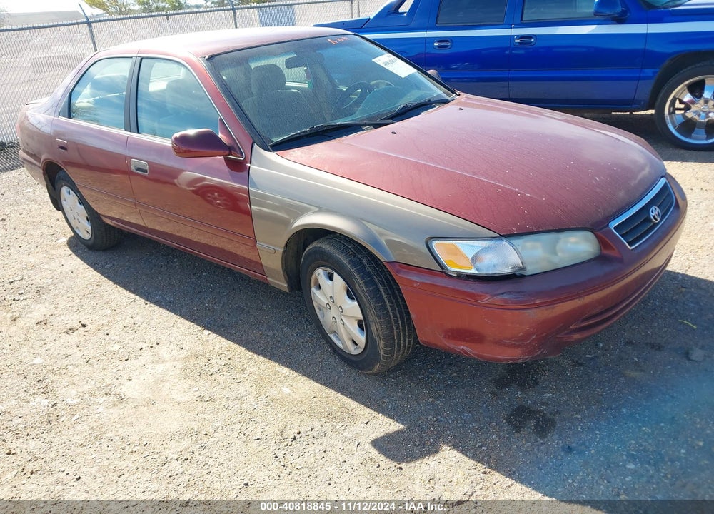 2001 TOYOTA CAMRY CE VIN: 4T1BG22K11U871428