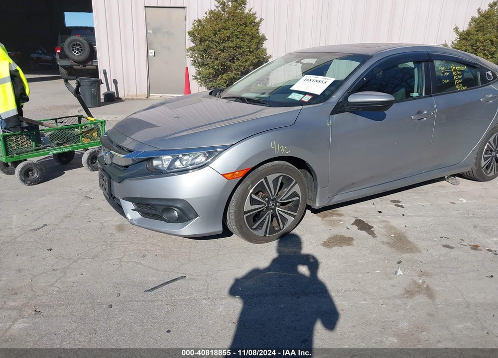 2018 HONDA CIVIC EX-T VIN: 19XFC1E31JE003377