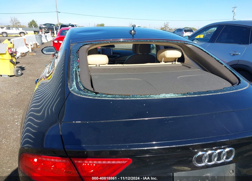 2012 AUDI A7 PREMIUM VIN: WAUYGAFC4CN082096