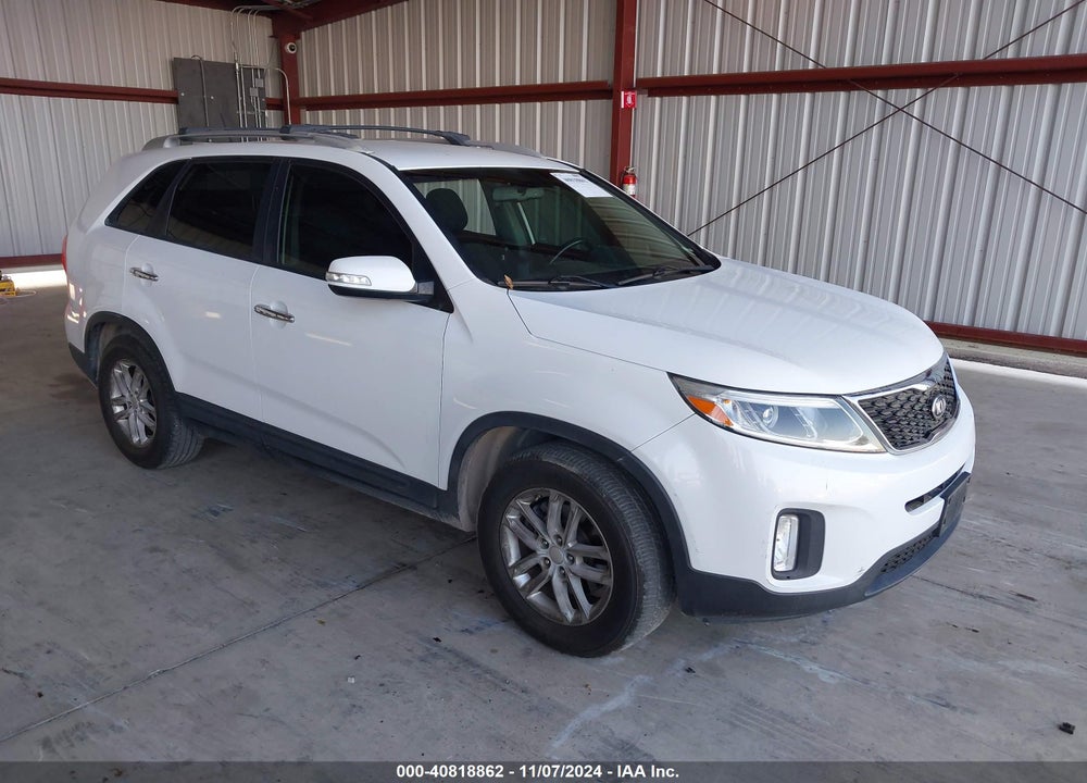 2014 KIA SORENTO LX V6 VIN: 5XYKT4A76EG462518
