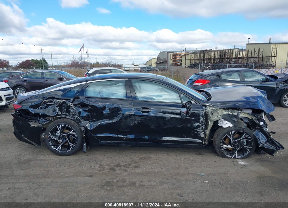 2025 KIA K5 VIN: KNAG64J77S5308317