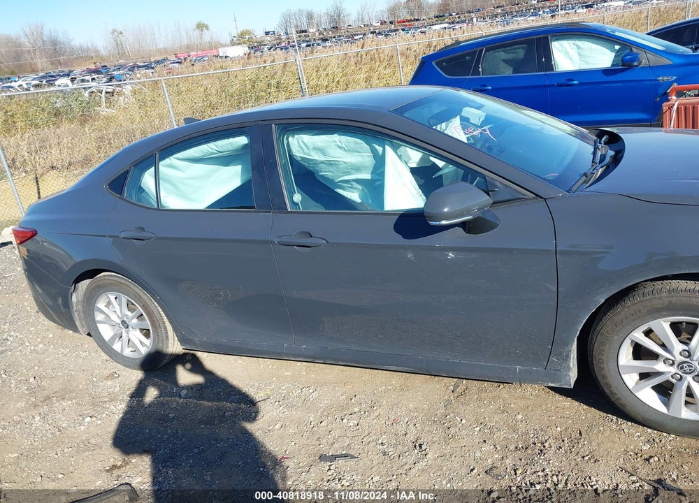 2025 TOYOTA CAMRY LE VIN: 4T1DAACKXSU512132