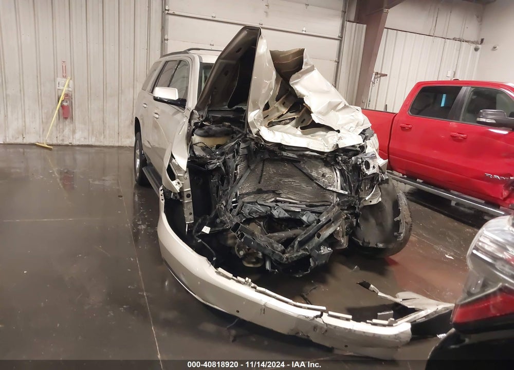 2017 CHEVROLET TAHOE LT VIN: 1GNSKBKC5HR369974