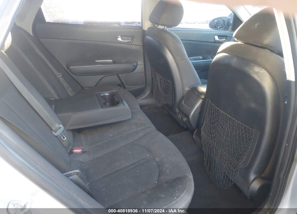 2019 KIA OPTIMA LX VIN: 5XXGT4L36KG282925