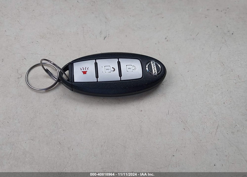 2013 NISSAN PATHFINDER S VIN: 5N1AR2MM4DC667219
