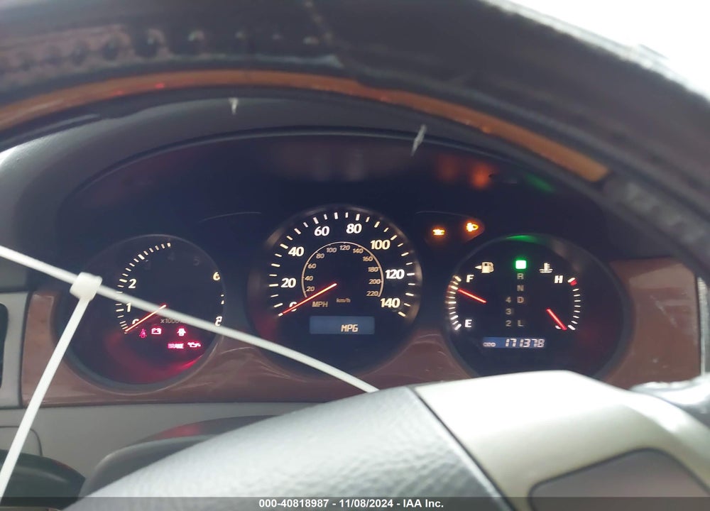 2005 LEXUS ES 330 VIN: JTHBA30G155139793