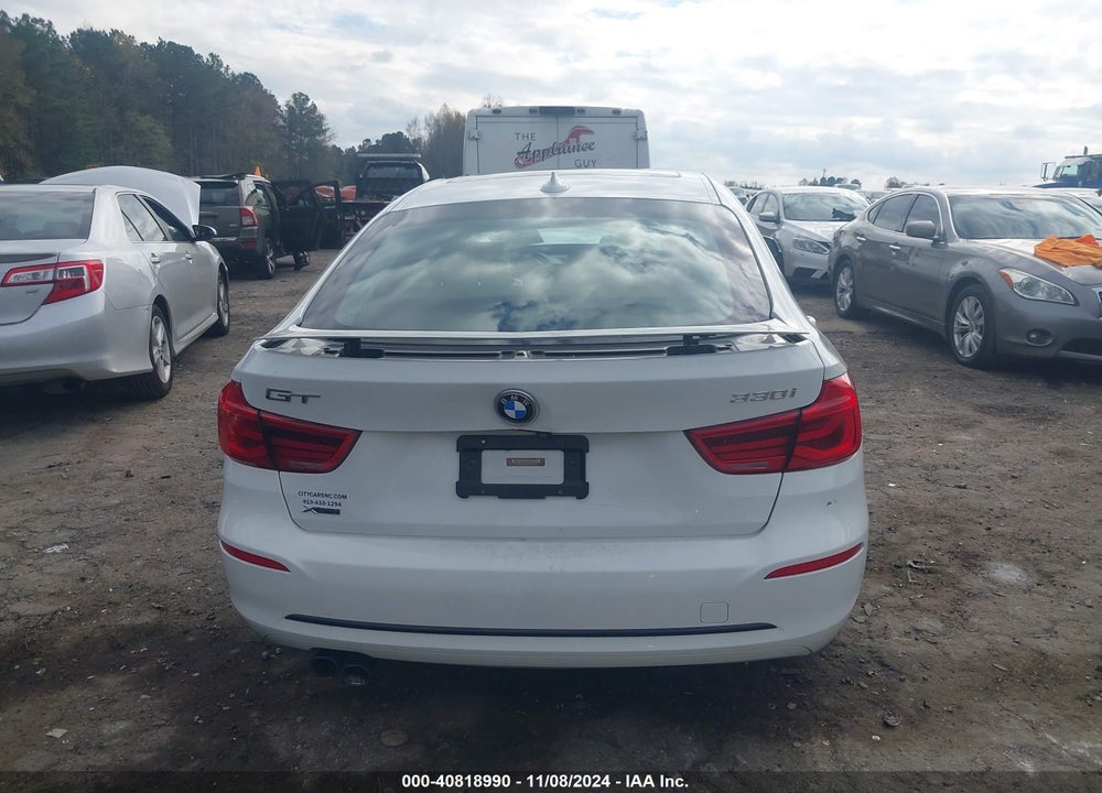2018 BMW 330I GRAN TURISMO XDRIVE VIN: WBA8Z9C52JG827685
