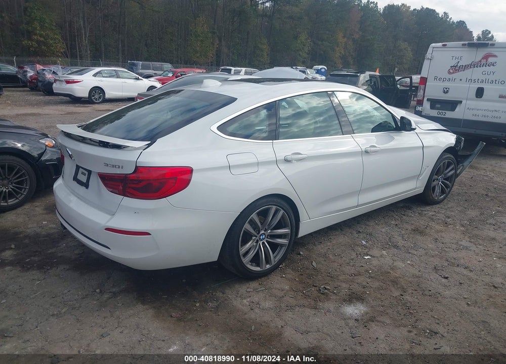 2018 BMW 330I GRAN TURISMO XDRIVE VIN: WBA8Z9C52JG827685