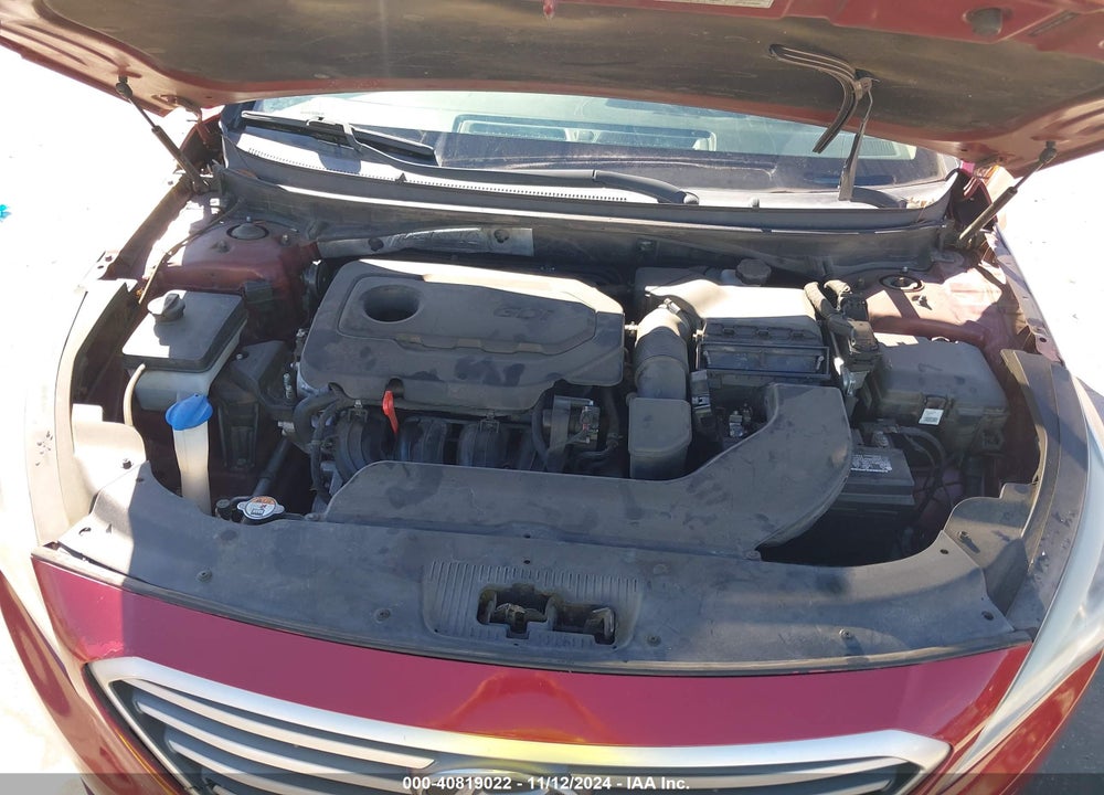 2015 HYUNDAI SONATA SE VIN: 5NPE24AF4FH223423