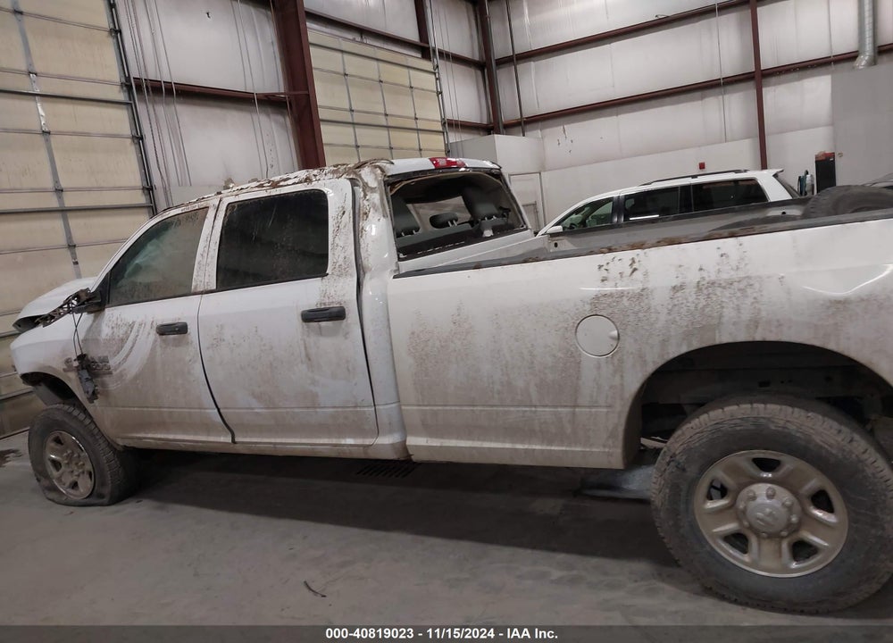 2015 RAM 2500 TRADESMAN VIN: 3C6UR5HL0FG587637