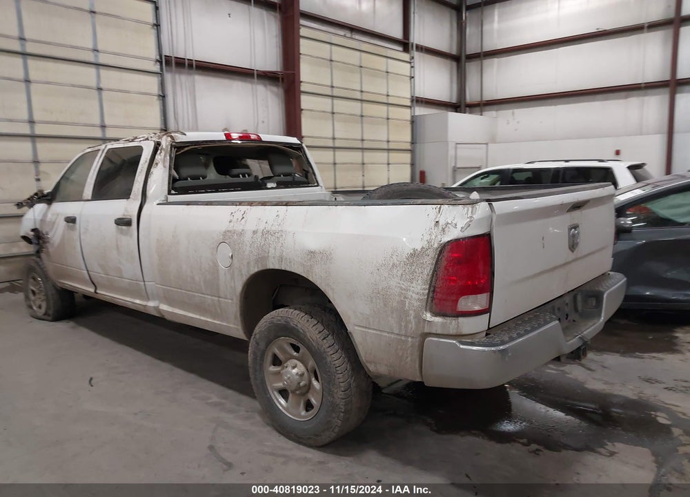 2015 RAM 2500 TRADESMAN VIN: 3C6UR5HL0FG587637