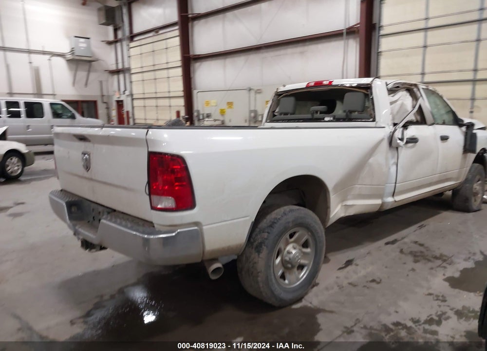 2015 RAM 2500 TRADESMAN VIN: 3C6UR5HL0FG587637