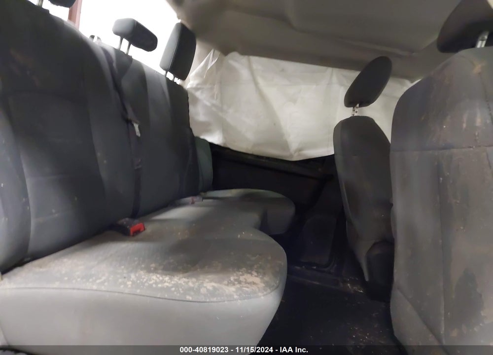 2015 RAM 2500 TRADESMAN VIN: 3C6UR5HL0FG587637