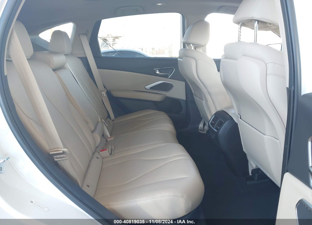 2021 ACURA RDX STANDARD VIN: 5J8TC2H39ML021370