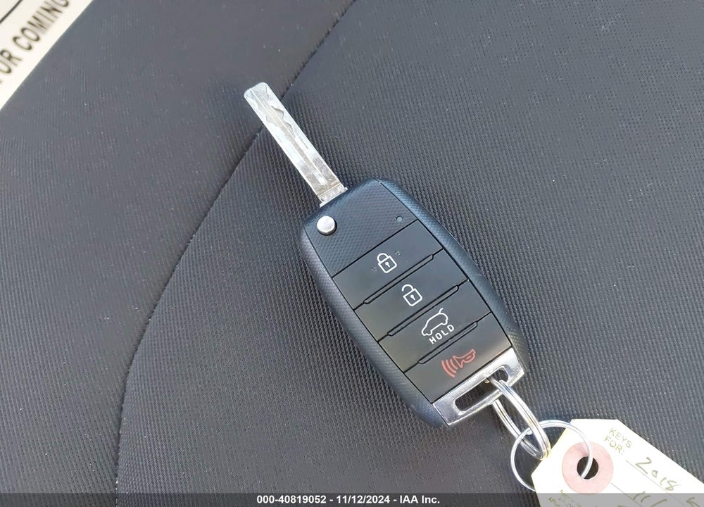 2018 KIA SOUL VIN: KNDJN2A29J7560321