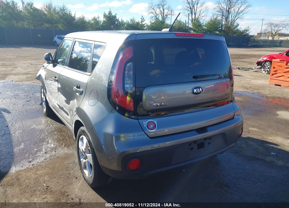 2018 KIA SOUL VIN: KNDJN2A29J7560321