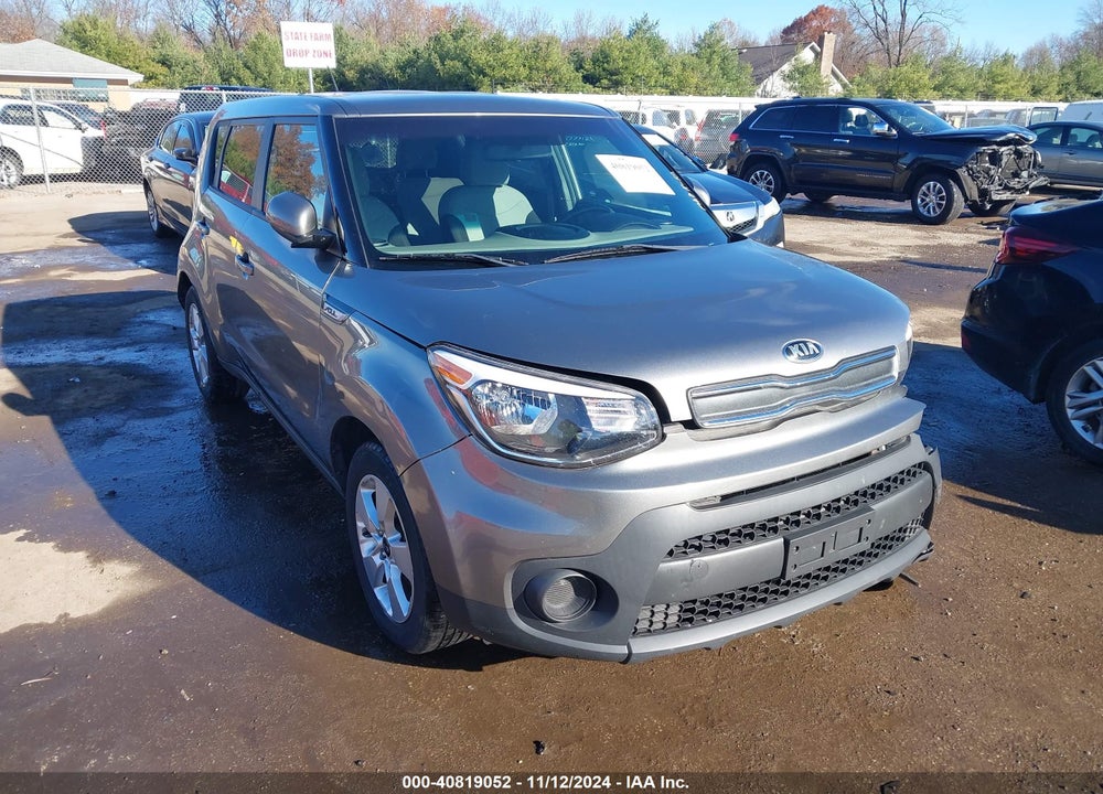 2018 KIA SOUL VIN: KNDJN2A29J7560321